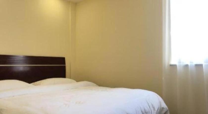 Shell Baoshan Meilanhu Luosheng Road Hotel